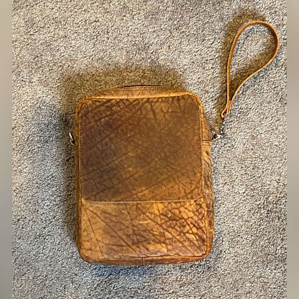 Beautiful Scottish hand crafted leather purse
